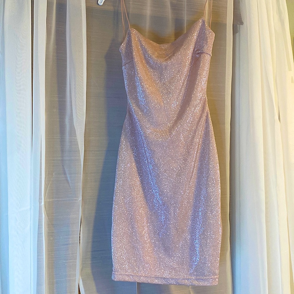 Short, light pink dress from Windsor!